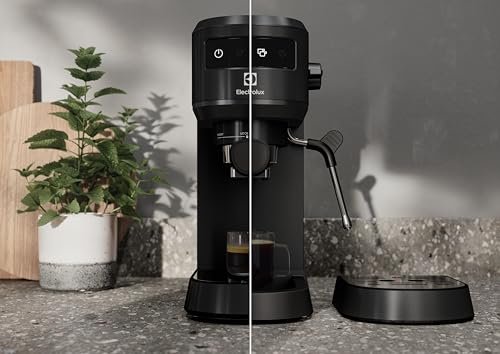 Electrolux Explore 6 Macchina per Caffè Espresso e Cappuccino E6EC1 6BST, 2 tazze, tecnologia ThermoBlock, set filtro 2 1 incluso, Caffè in Polvere e Cialde E.S.E., colore nero : Amazon.it: Casa e cucina
